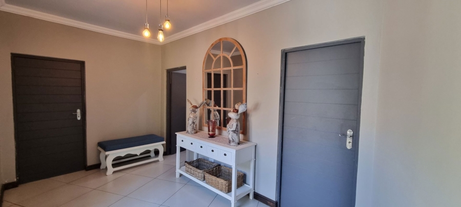 4 Bedroom Property for Sale in Monument Heights Northern Cape